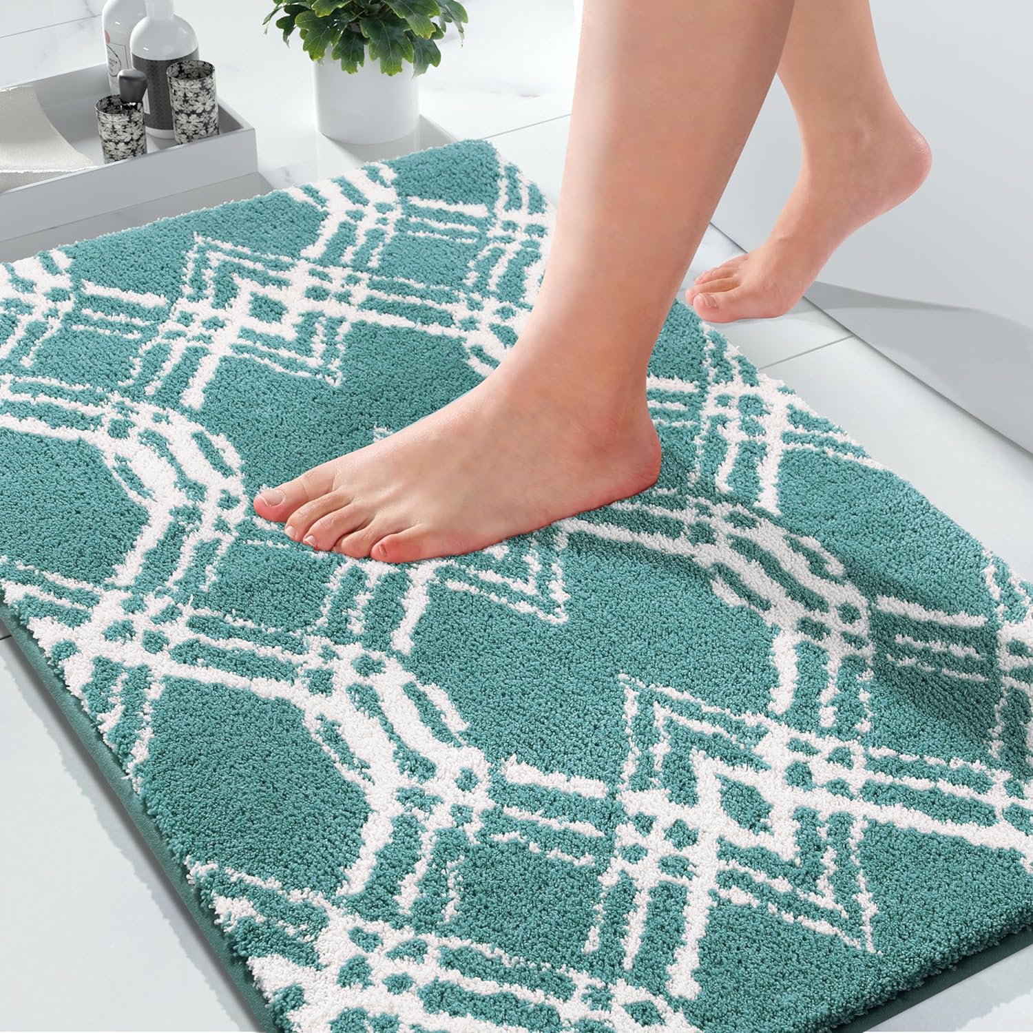 Thick Plush Bath Mat, Non-Slip